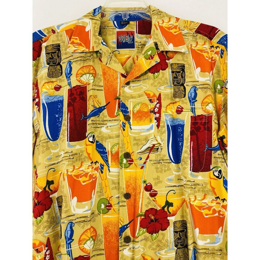 Dem Crazy Hawaiian Shirt Men's Large Cocktails‎ Parrots Tiki Marlin Mix Drinks